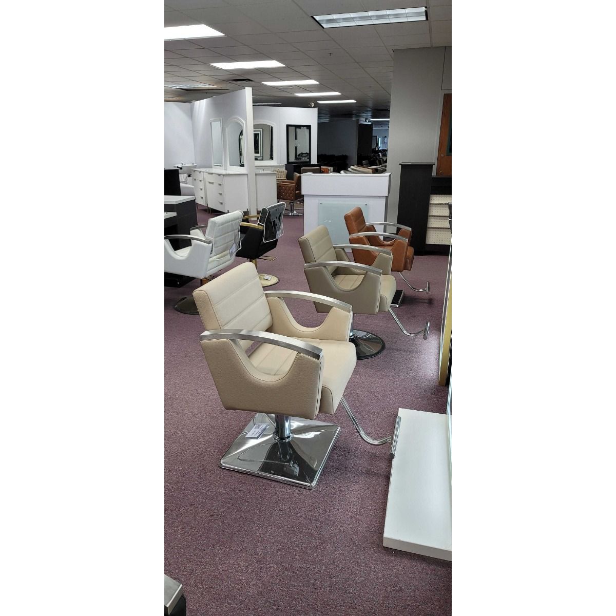 Deco Bora Styling Chair