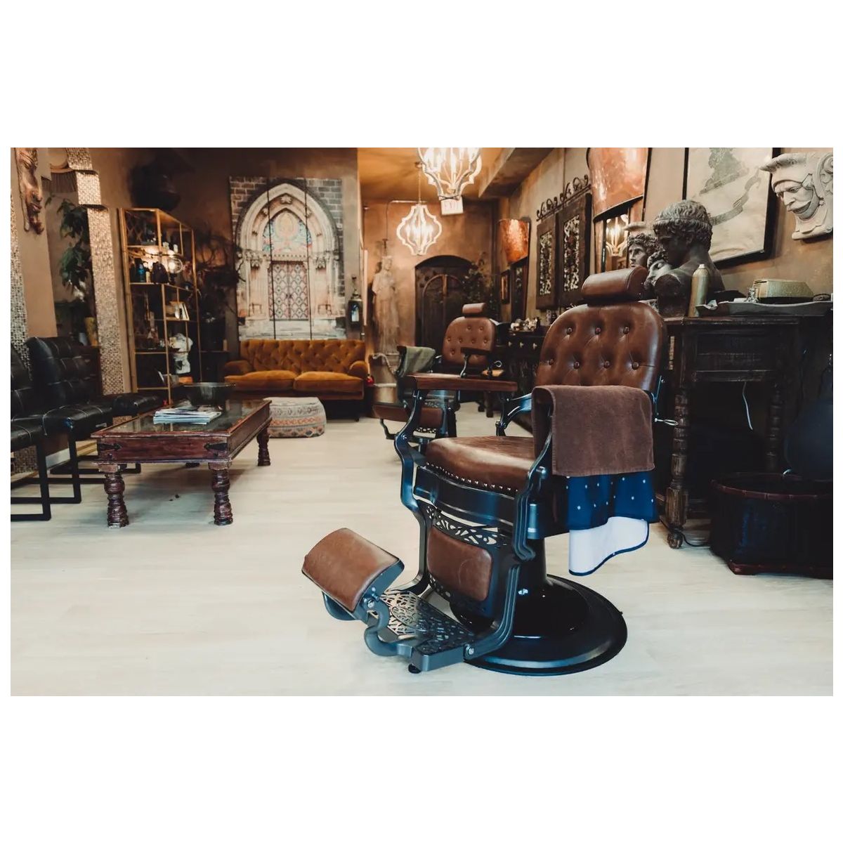 Deco Van Buren Barber Chair