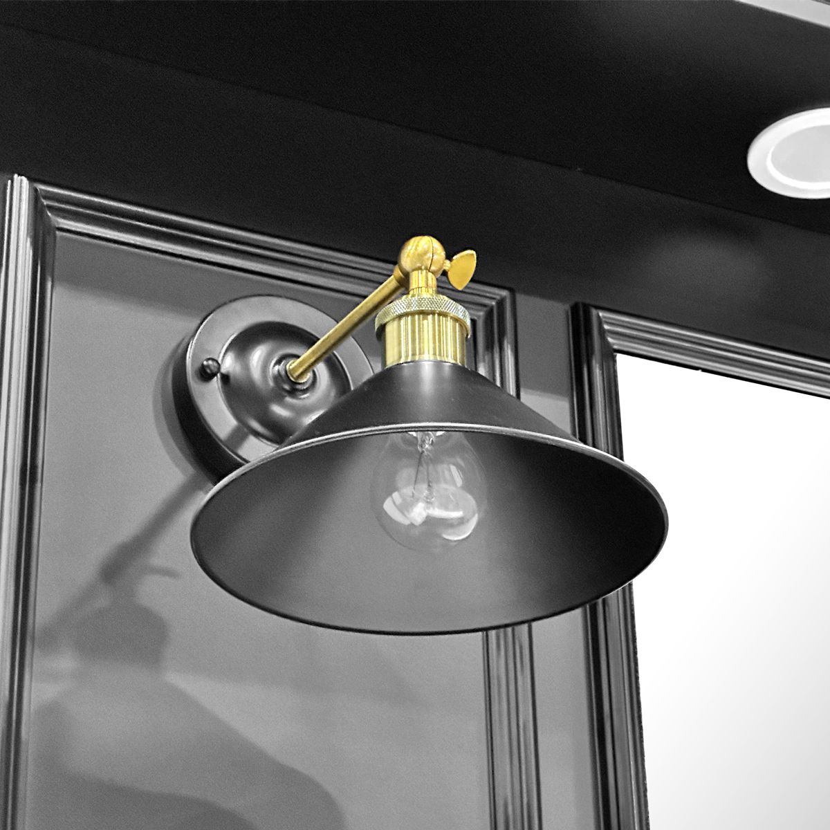 Deco Benjamin Styling Station - Black