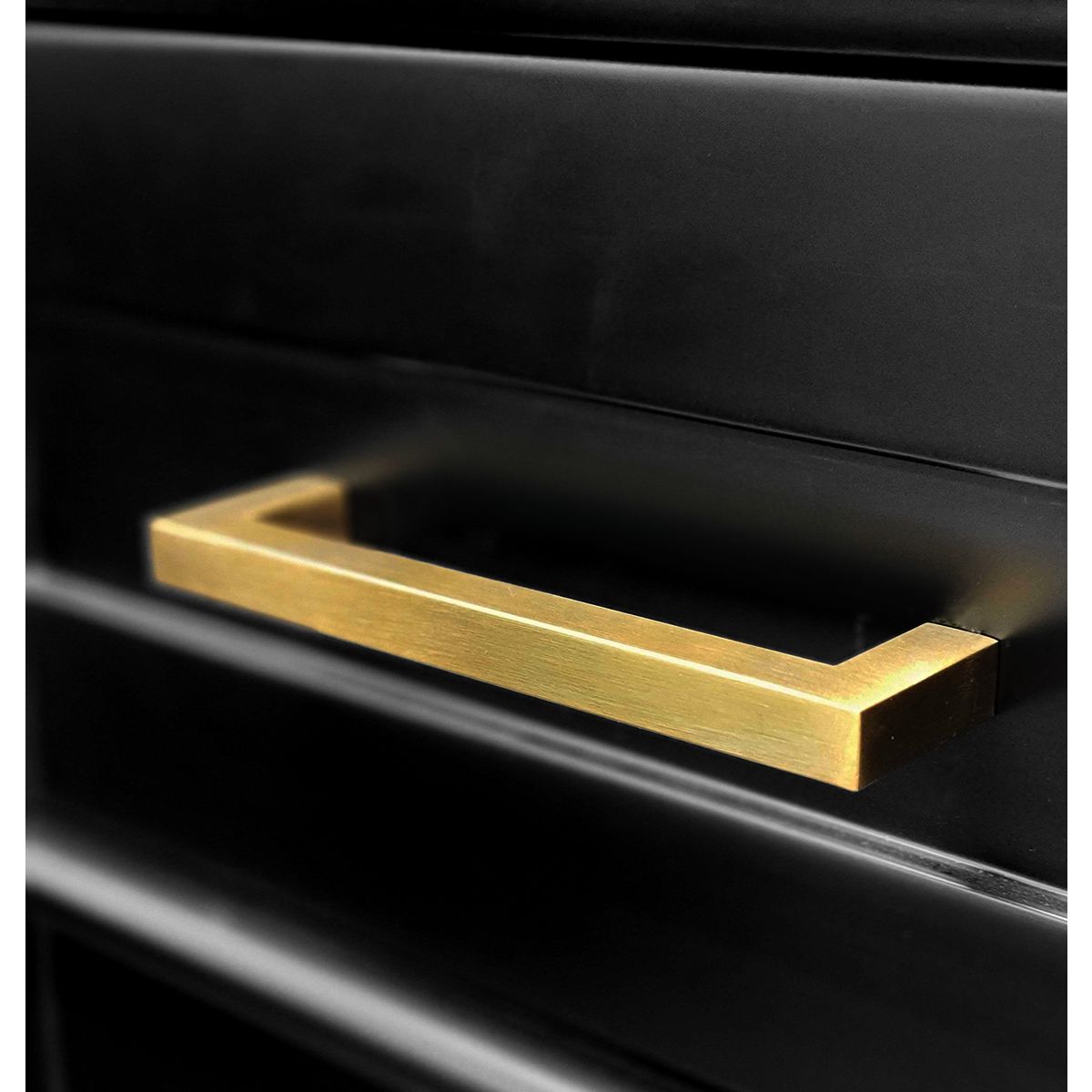 Deco Charleston 36'' LED Styling Station