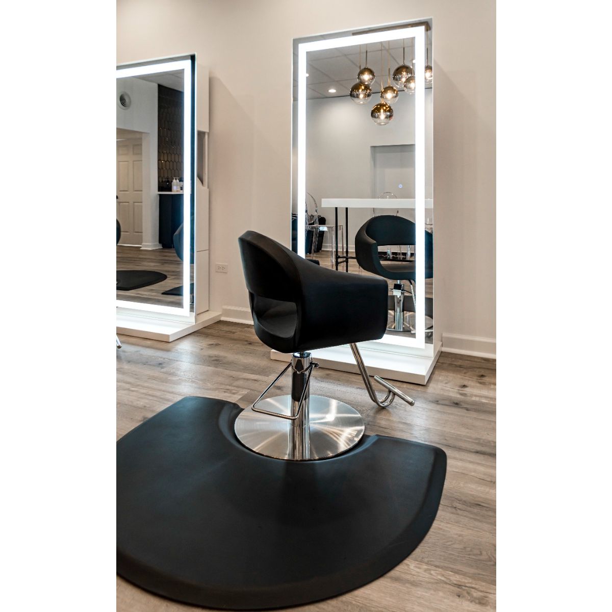 Deco Elma Styling Chair