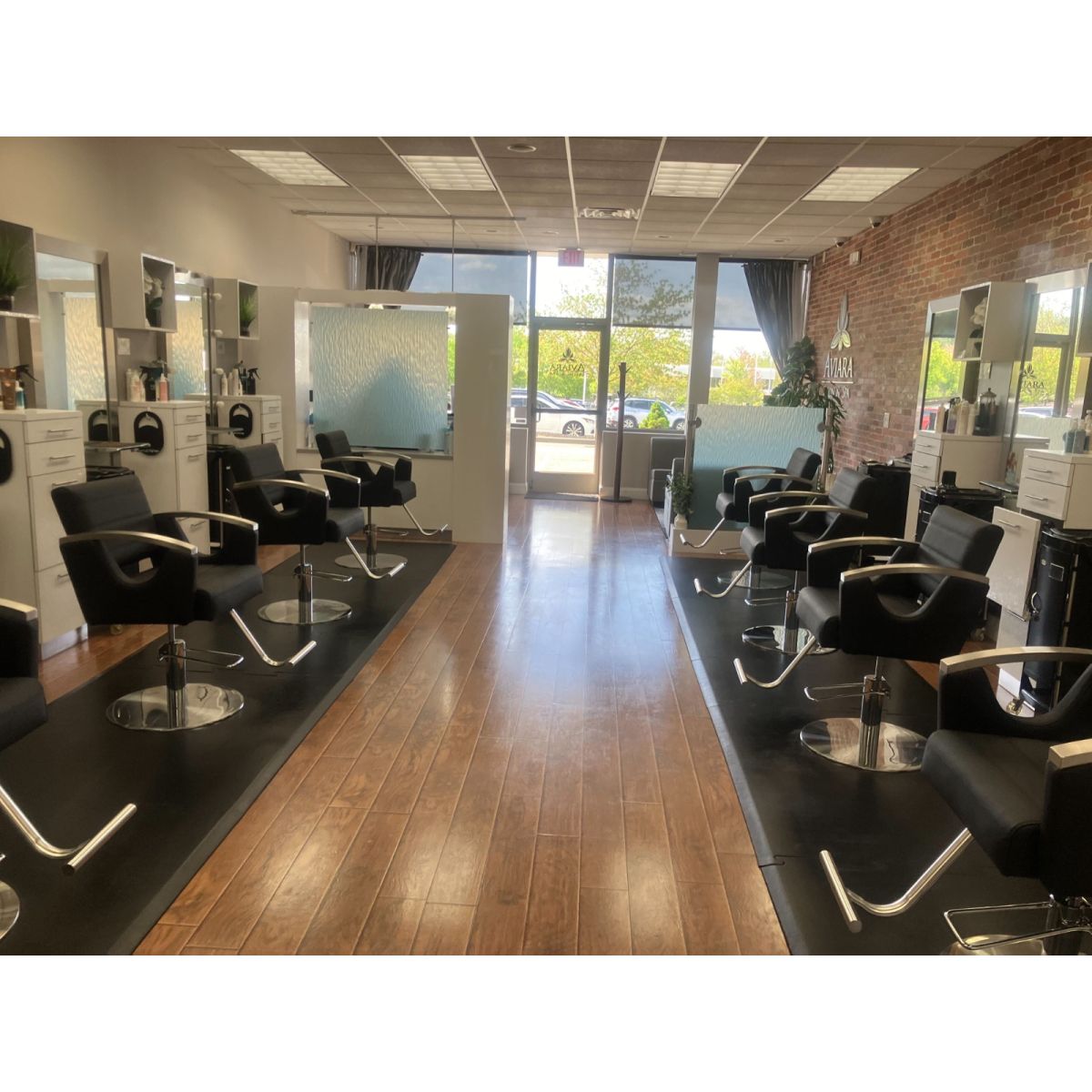 Deco Bora Styling Chair