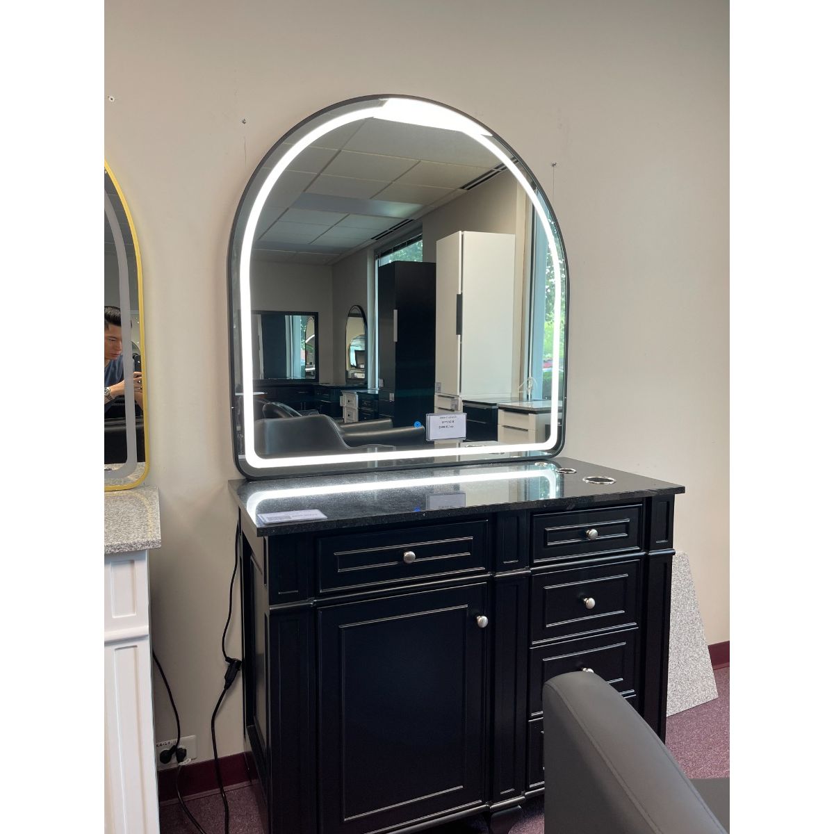 Deco Adara 42'' LED Mirror
