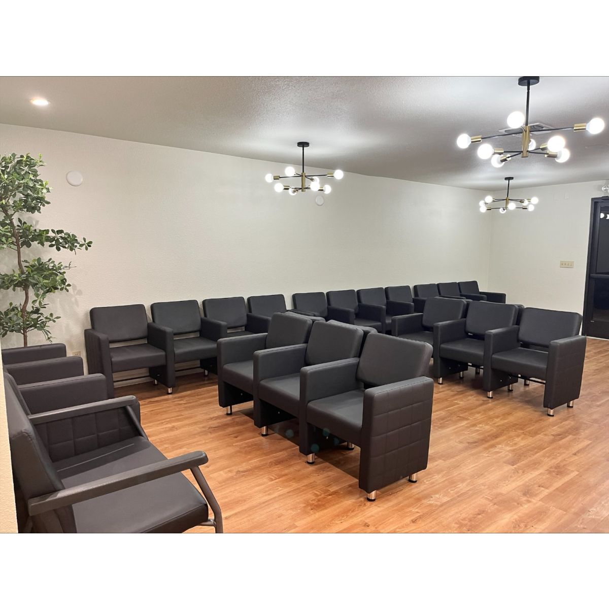 Deco Fab Waiting Chair for 2